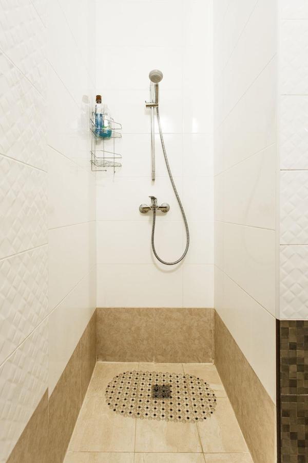 Gagarin Plaza Apartment 70 Square Metres On 12Th Floor Odessa Exteriör bild